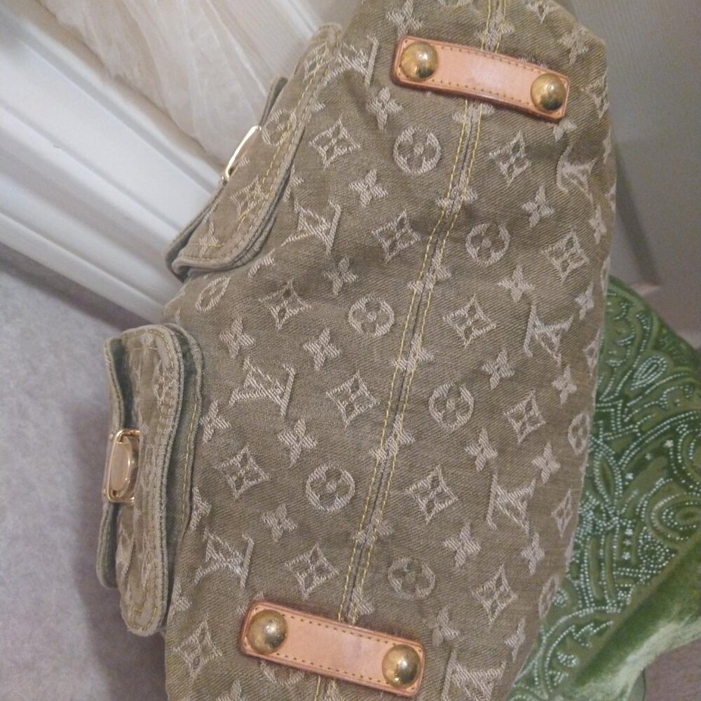 Rare Louis Vuitton Denim Baggy GM Crossbody - Picture 7 of 16